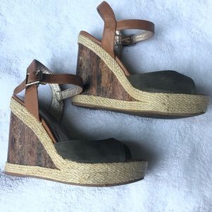 Qupid Women’s Wedges Size 7.5